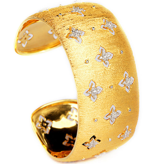 Fashion Four-leaf Clover Micro-inlaid Zirconium Hollow Bracelet